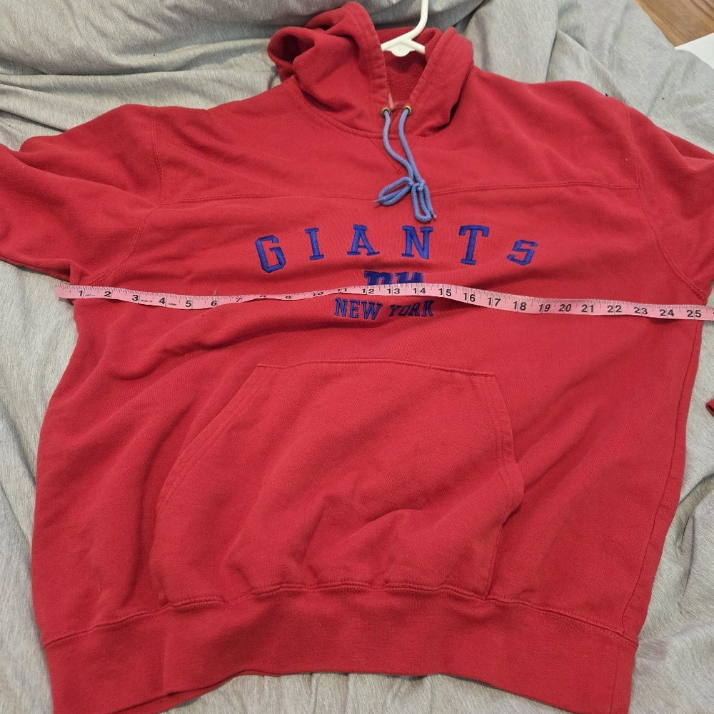 NFL Giants Red Sweatshirt Hoodie Size Large - Picture 3 of 6